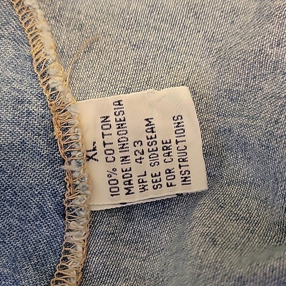 VTG LEVI'S 1990s Light Wash Cowboy Core Chambray Denim Short Sleeve Mini Dress - Picture 7 of 10